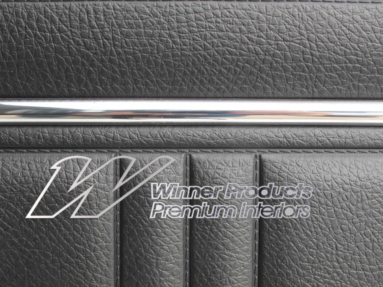 Holden Kingswood HG Kingswood Sedan 10E Black Door Trims (Image 3 of 7)