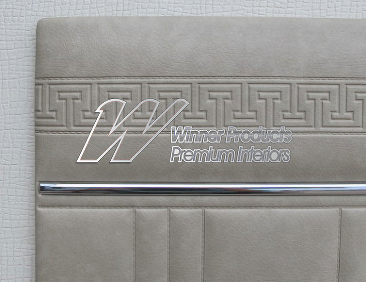 Holden Kingswood HG Kingswood Sedan 18E Sandalwood Door Trims (Image 6 of 13)