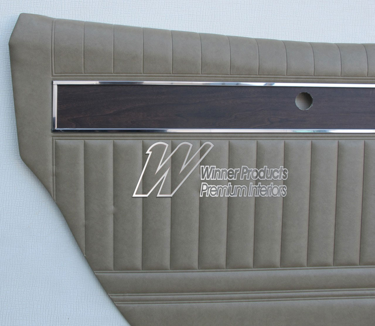 Holden Premier HK Premier Sedan 18R Buckskin Beige Door Trims (Image 13 of 14)