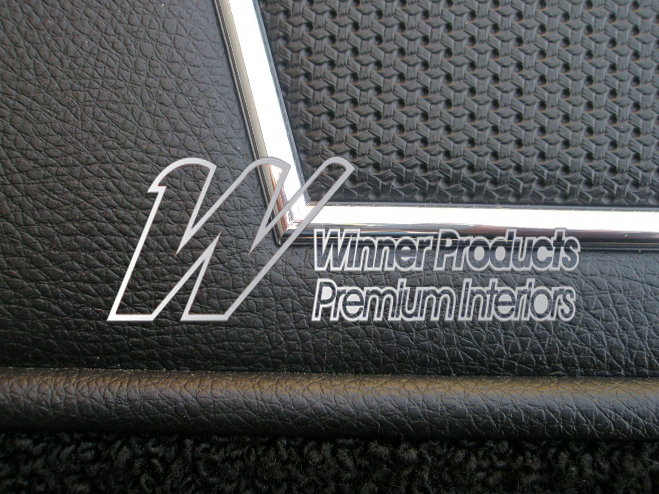 Holden Monaro HT Monaro GTS Coupe 10X Black Door Trims (Image 4 of 13)