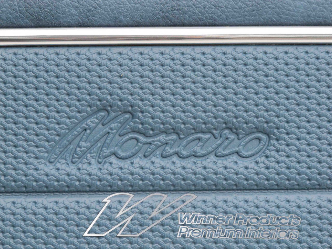 Holden Monaro HT Monaro GTS Coupe 14X Twilight Blue Door Trims (Image 4 of 7)