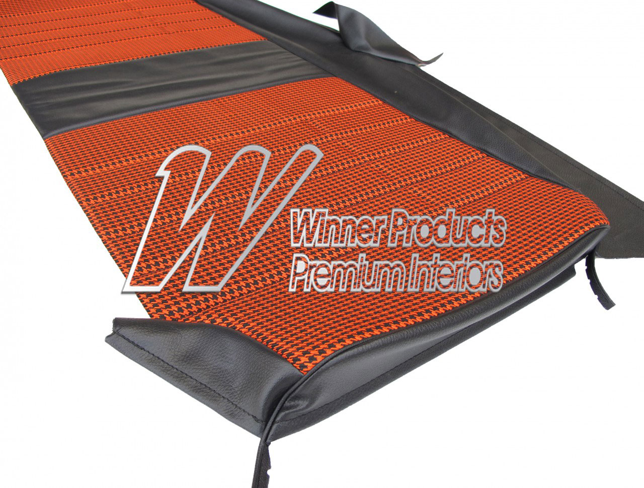 Holden Monaro HT Monaro GTS Coupe 10Z Black & Houndstooth Seat Covers (Image 3 of 12)