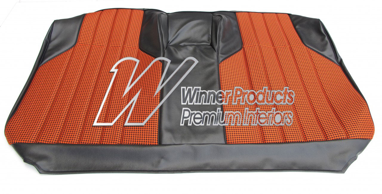 Holden Monaro HT Monaro GTS Coupe 10Z Black & Houndstooth Seat Covers (Image 4 of 12)